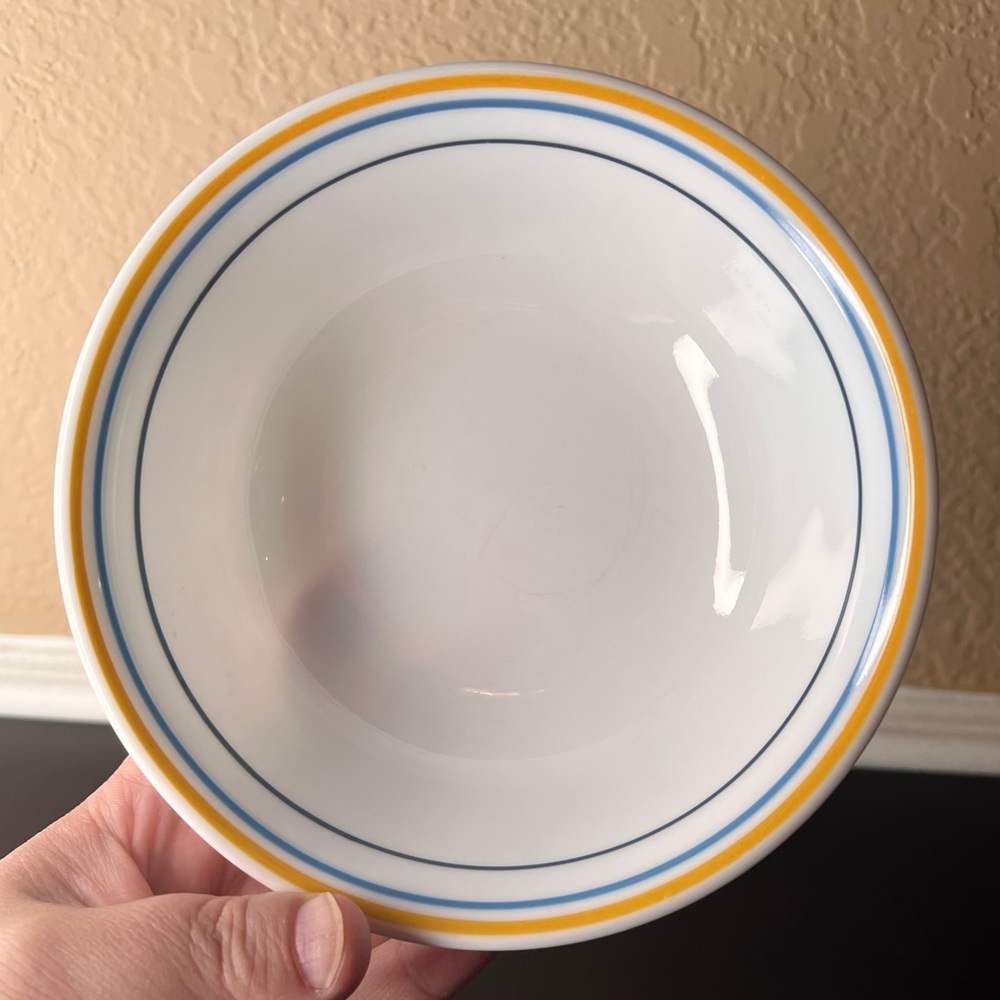 Vintage Corningware Corelle Casa Flora Soup Cereal Bowl, Yellow dark Blue Three